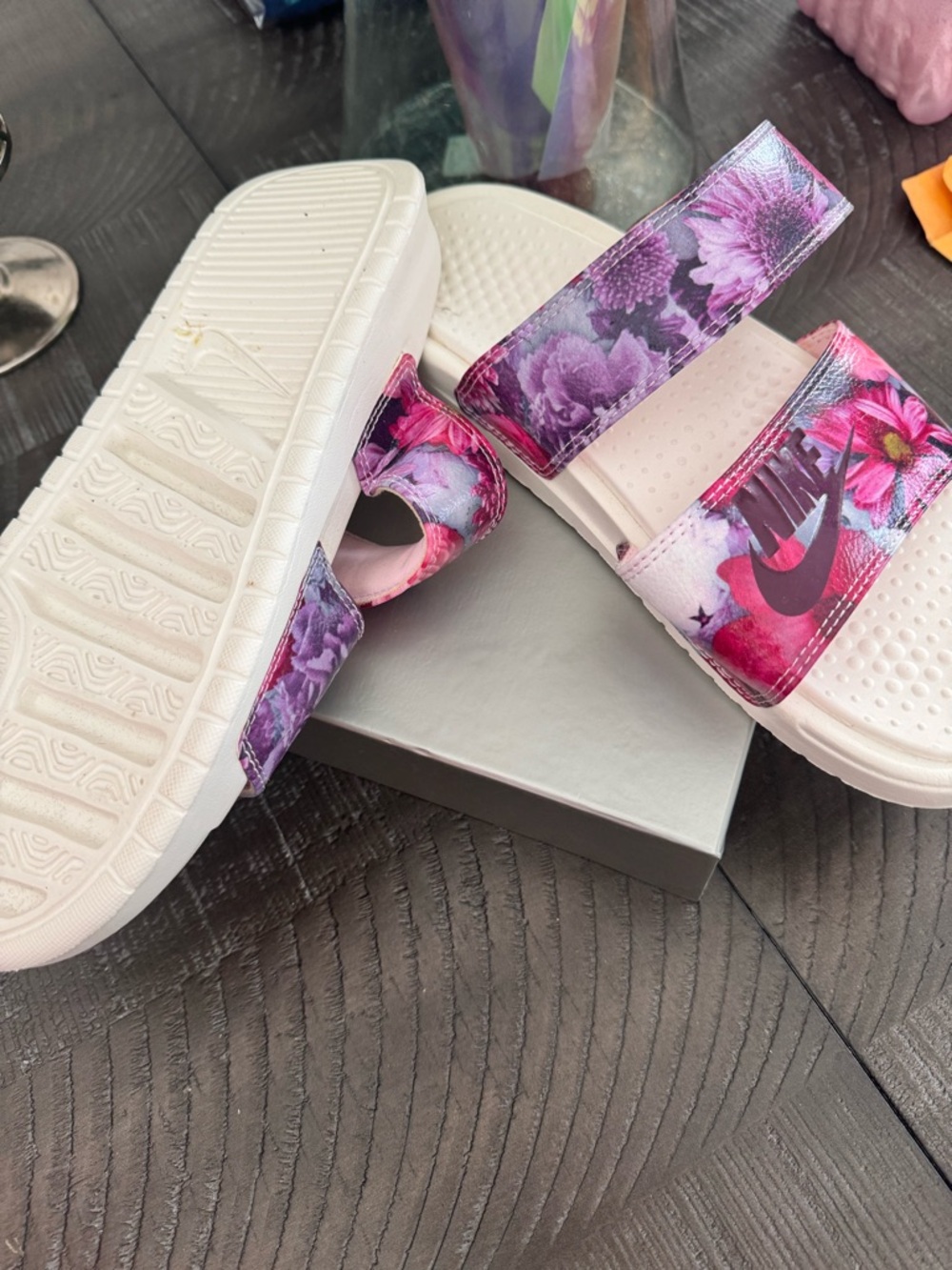 Nike women White Slides with Pink & Purple Floral Straps - Picture 2 of 2